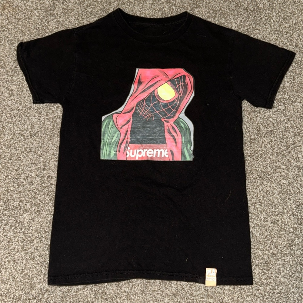 SPLA custom printing SupremeXspiderman tee.